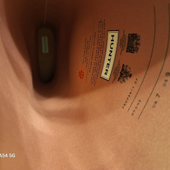Pink Hunter rain boots - Picture 6 of 9
